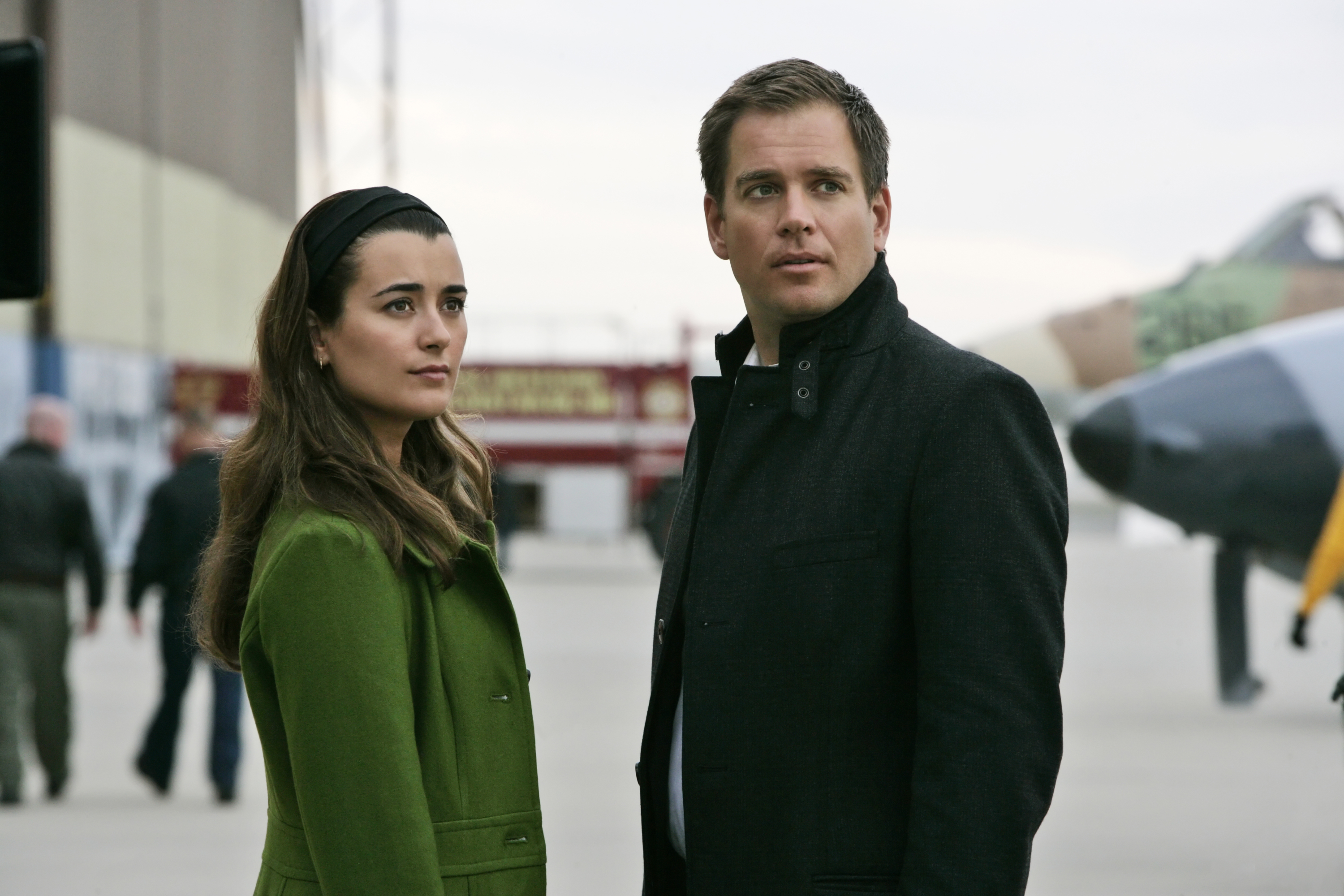 Michael Weatherly as Anthony DiNozzo and Cote de Pablo as Ziva David  
