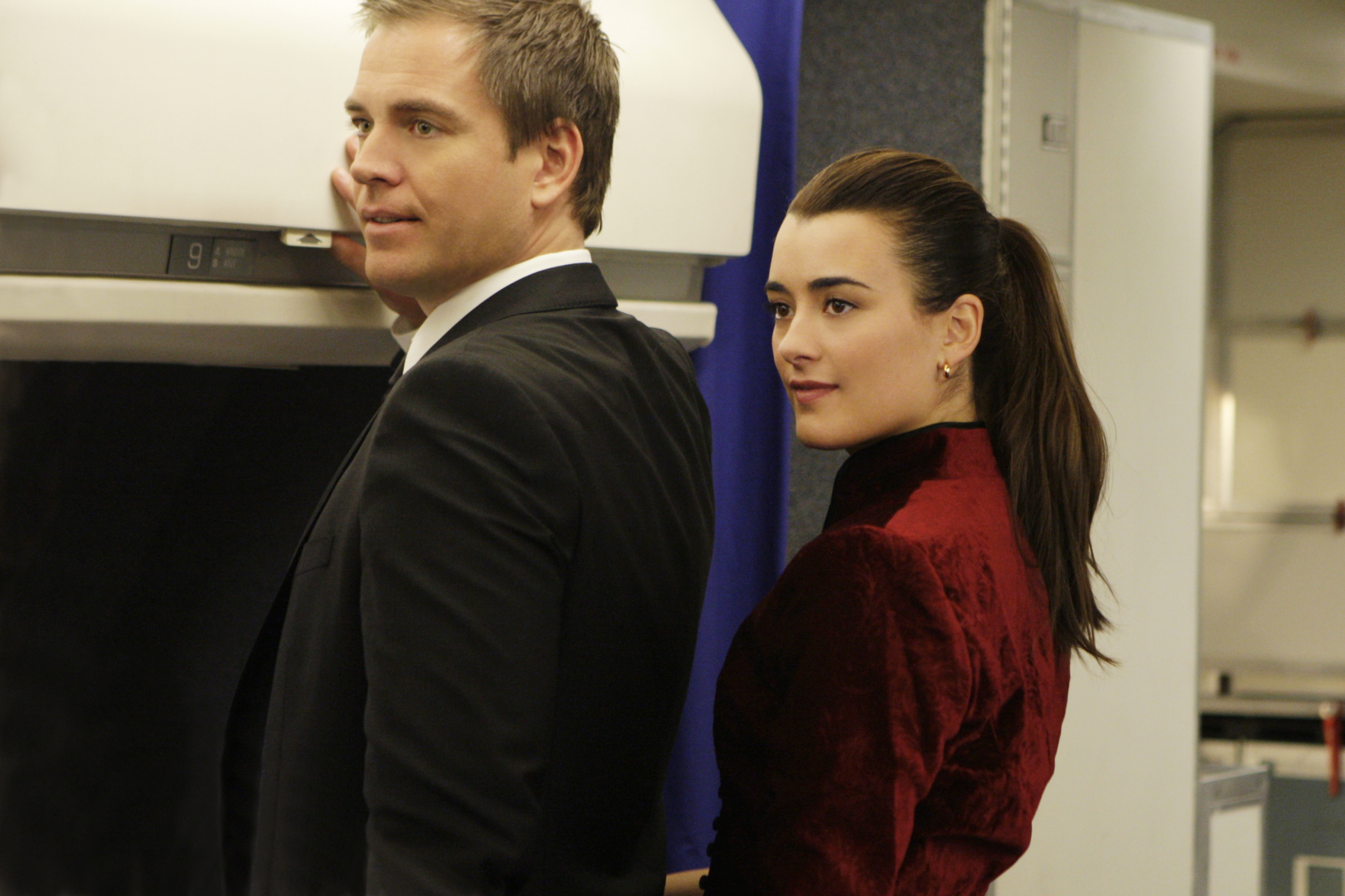 Michael Weatherly as Anthony DiNozzo and Cote de Pablo as Ziva David  