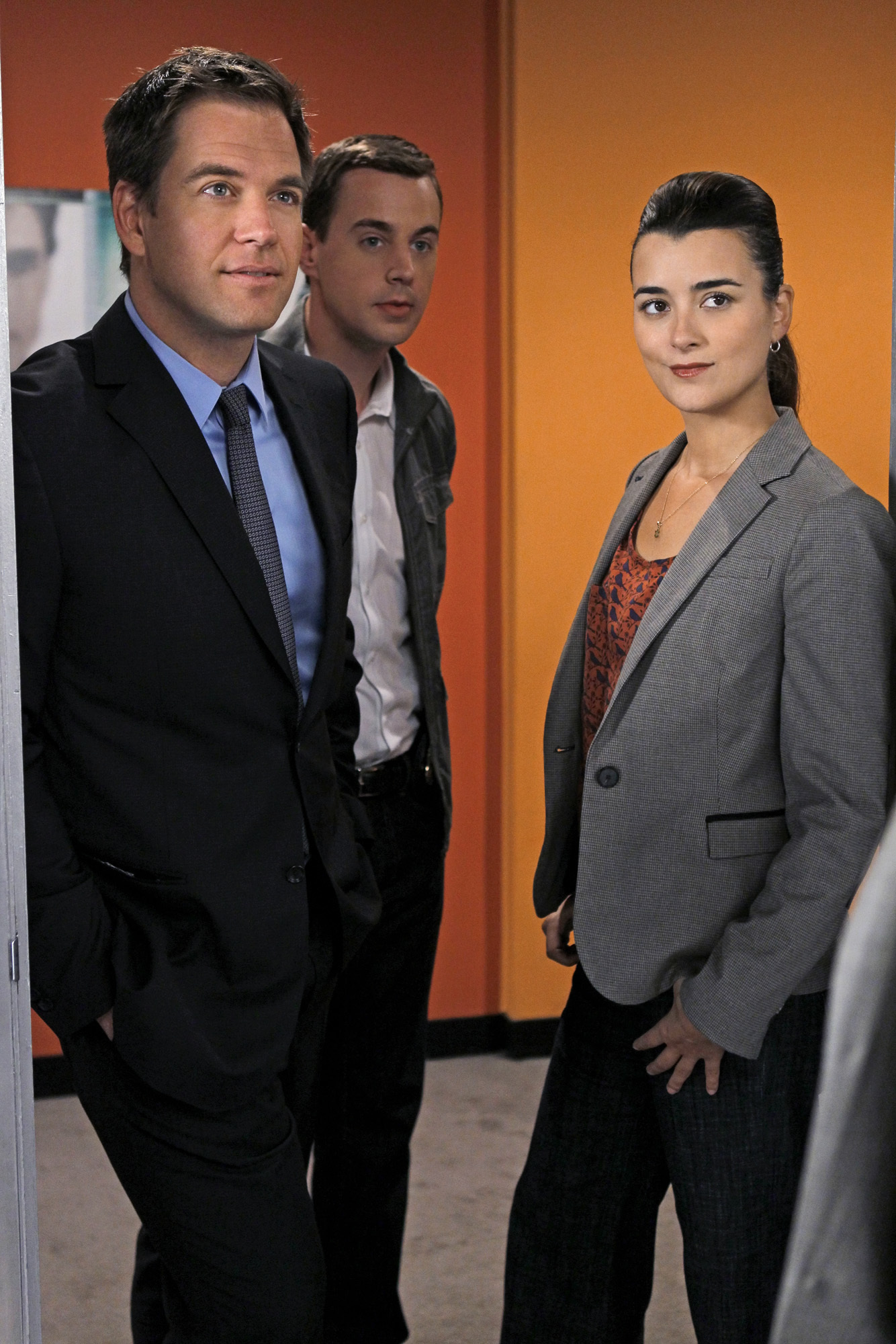Michael Weatherly as Anthony DiNozzo and Cote de Pablo as Ziva David  